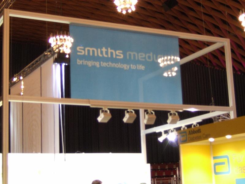 0057.JPG - Auch die Pumpenhersteller wie smiths medical fehlten nicht.